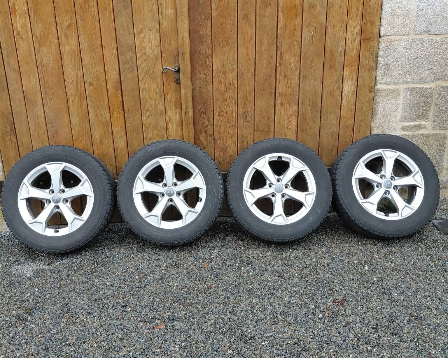 Audi Q3 Sportback 40 TDI quattro S line — miniature 4