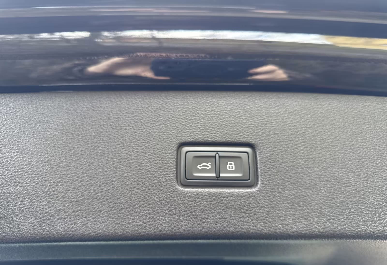 Audi Q8 50 TDI quattro S line — miniature 5