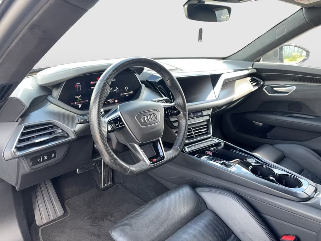 Audi RS e-tron GT — miniature 5