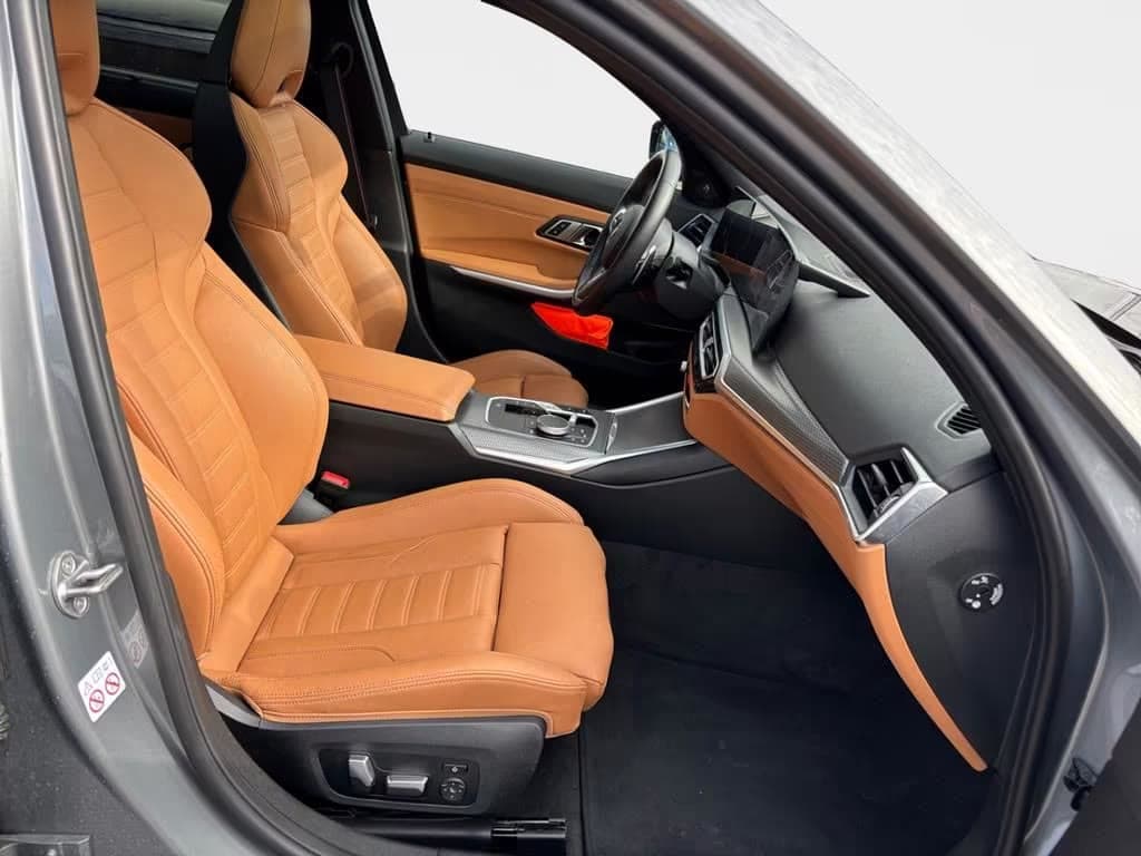 BMW 330d xDrive Touring M Sport Pro — miniature 10
