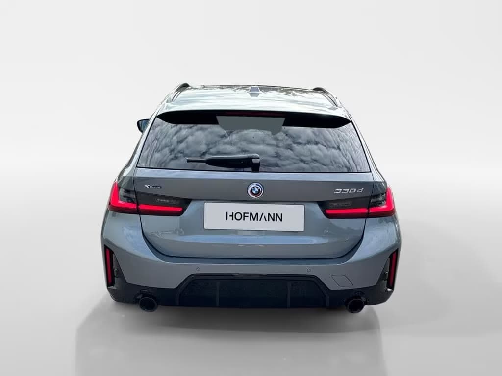 BMW 330d xDrive Touring M Sport Pro — miniature 3