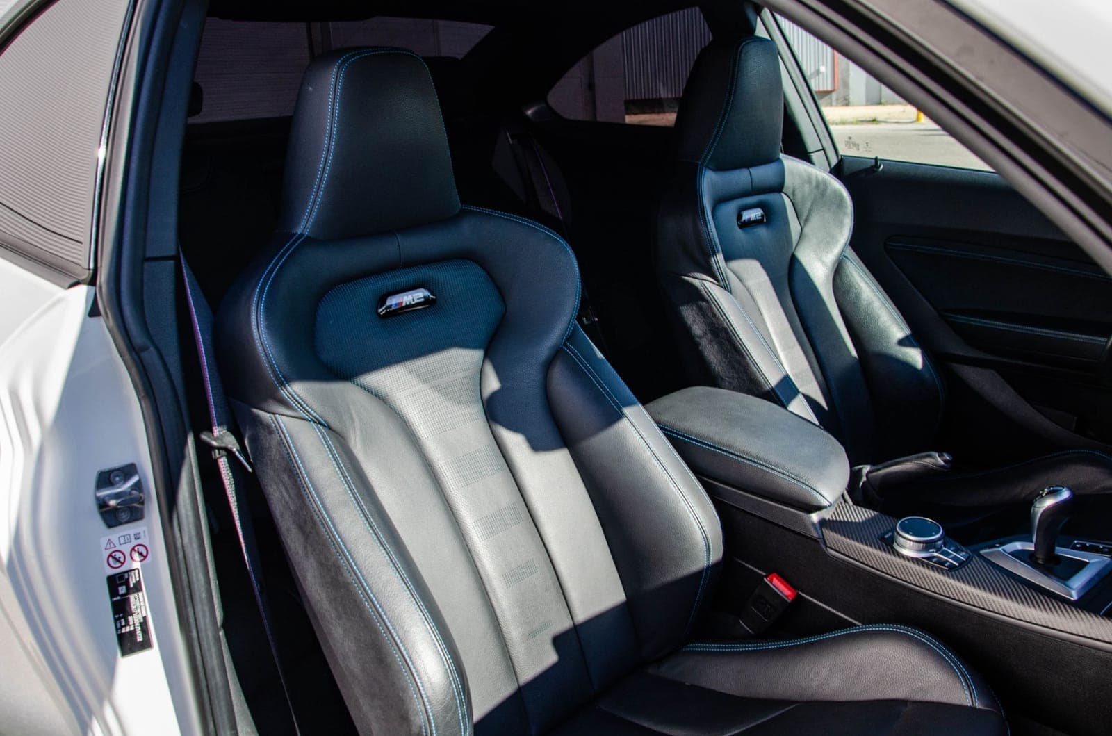 BMW M2 Competition 3.0 410 ch M DCT — miniature 12