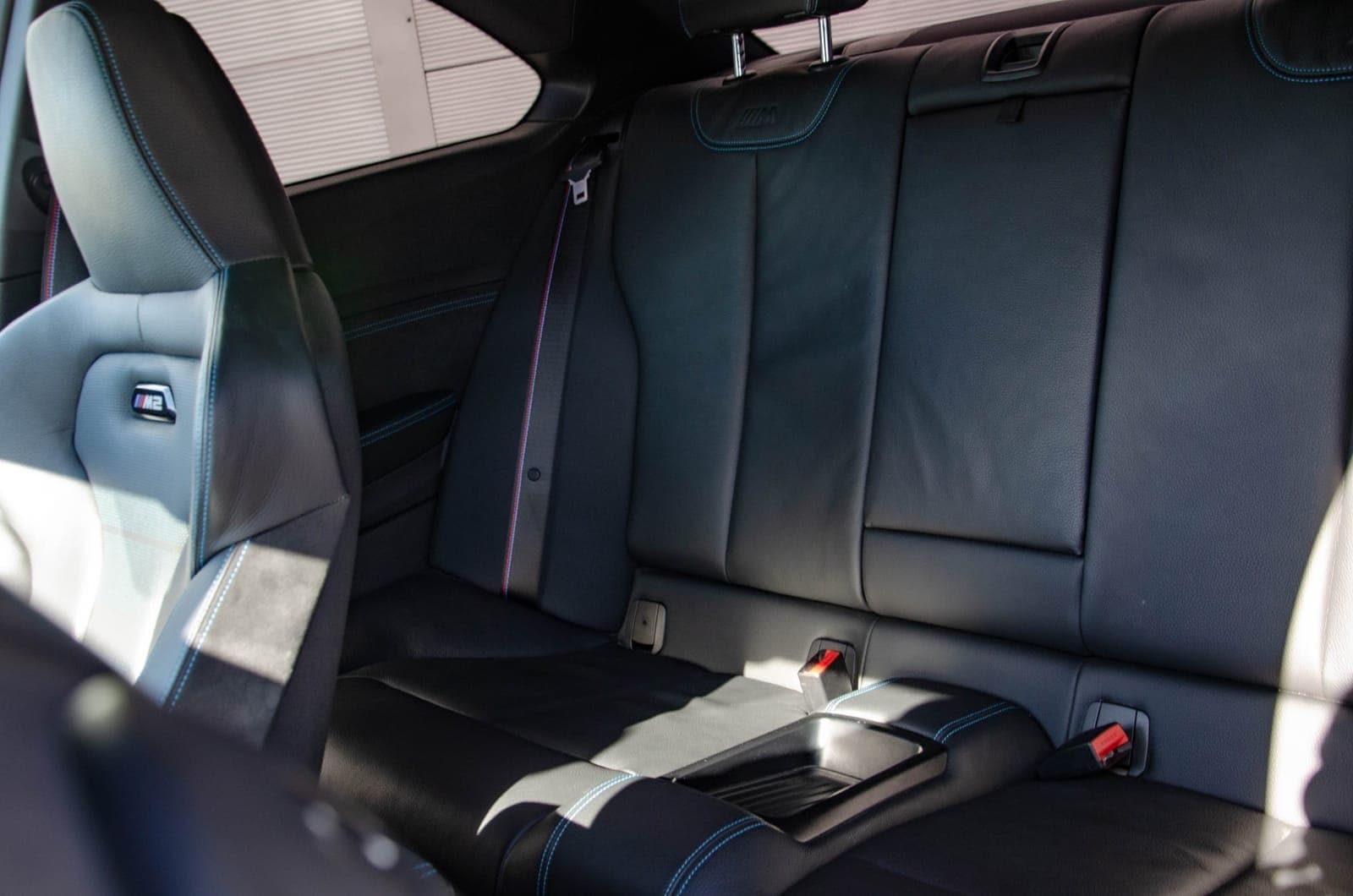 BMW M2 Competition 3.0 410 ch M DCT — miniature 16