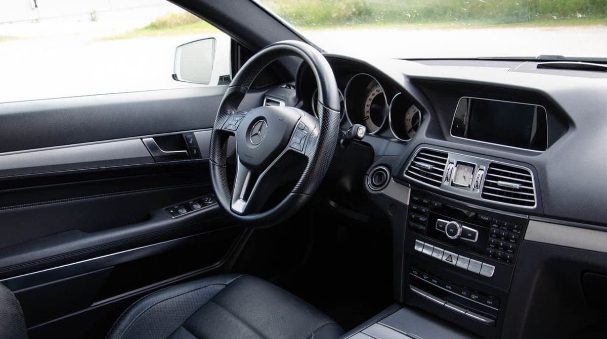 Mercedes Classe E 350d Executive — miniature 3