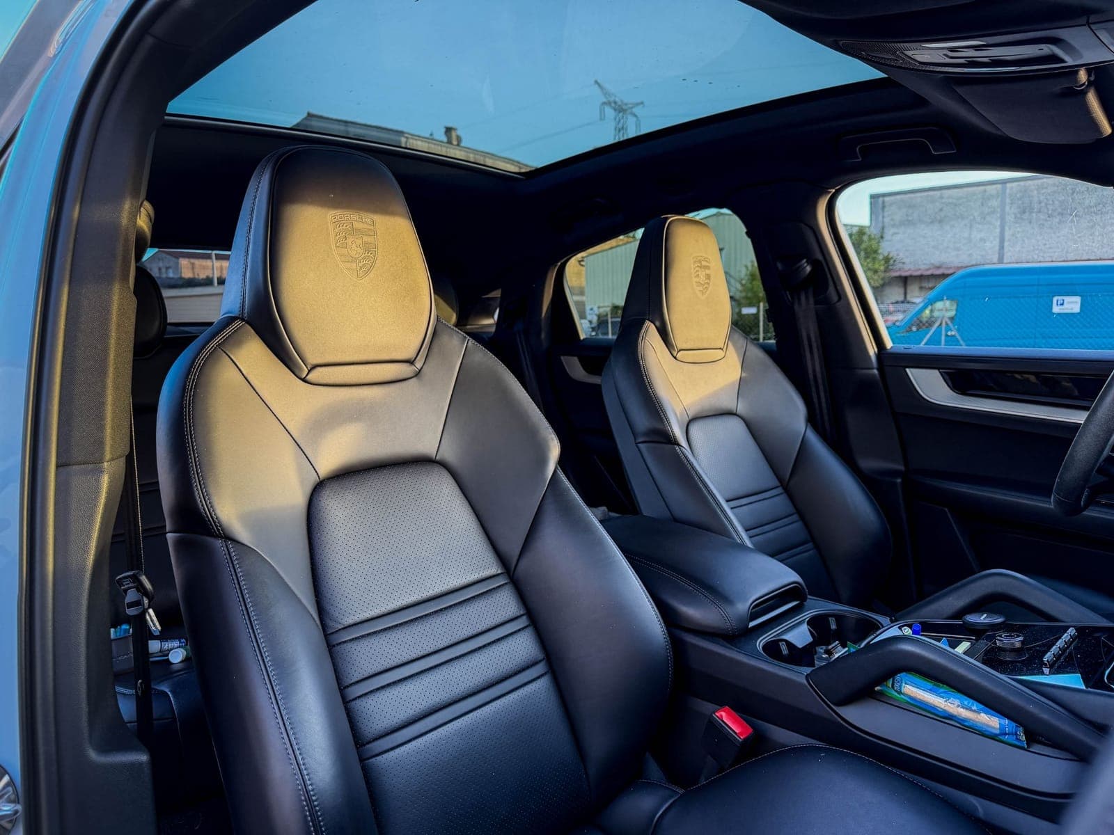 Porsche Cayenne Coupé E-Hybrid Pack Chrono — miniature 11