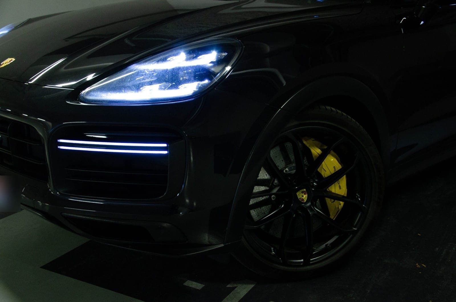 Porsche Cayenne Coupé Turbo S E-Hybrid 4.0 V8 680 ch — miniature 5